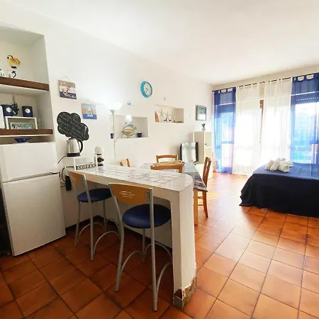 Laureliving Sea Light Apartment *